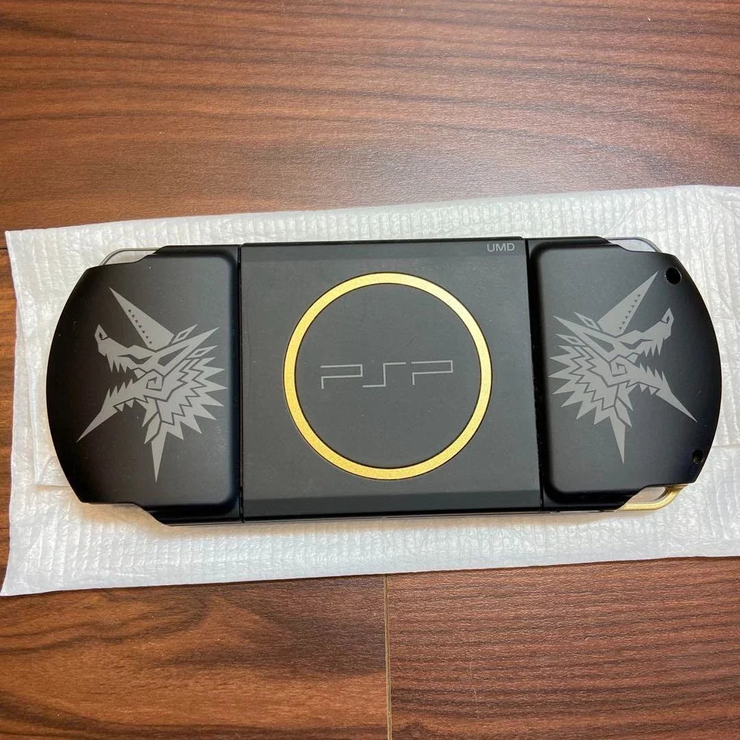 PSP console (3000 model) with Monster Hunter Portable 3rd game (4189) From Japan