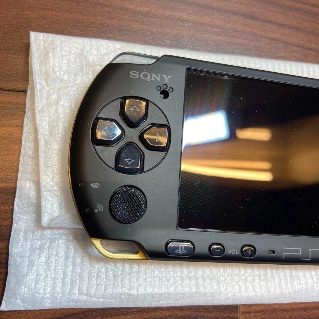 PSP console (3000 model) with Monster Hunter Portable 3rd game (4189) From Japan