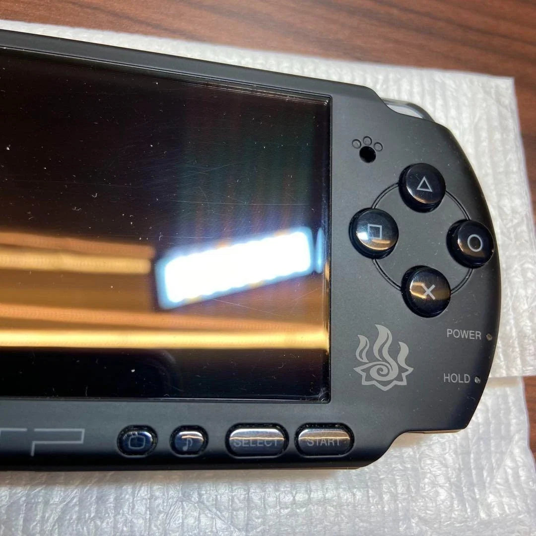 PSP console (3000 model) with Monster Hunter Portable 3rd game (4189) From Japan