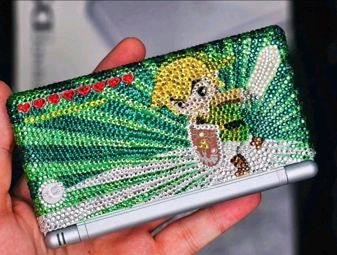 Nintendo DS Lite Swarovsky Console - The legend of Zelda - 1 OF 1 Nintendo World