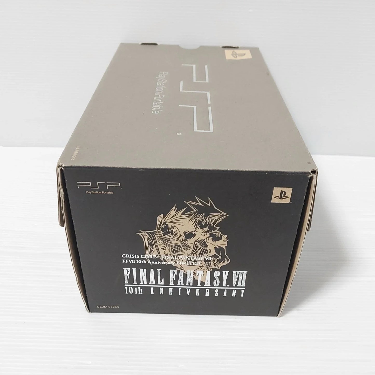 PSP 2000 CRISIS CORE Final Fantasy VII Limited Console with Box Import Japan