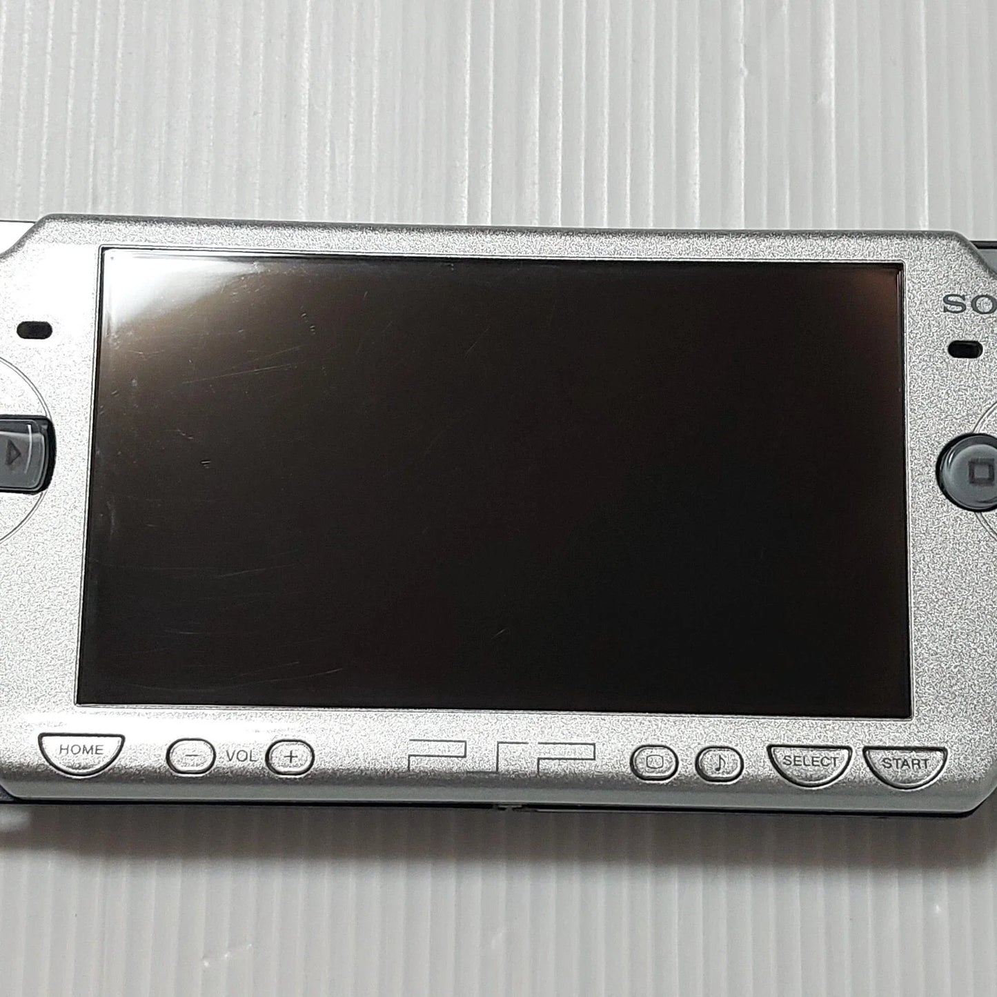 PSP 2000 CRISIS CORE Final Fantasy VII Limited Console with Box Import Japan