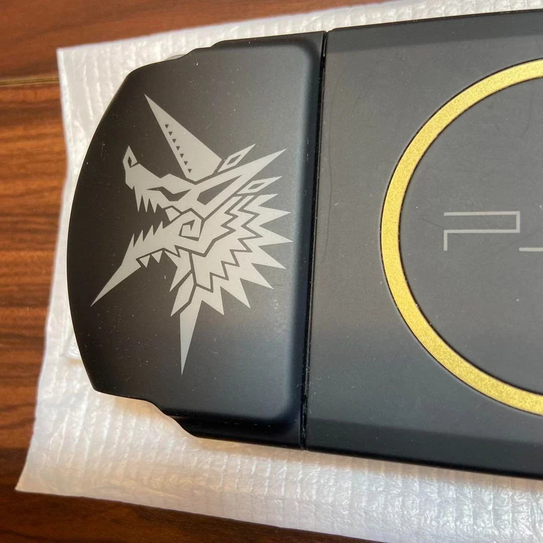 PSP console (3000 model) with Monster Hunter Portable 3rd game (4189) From Japan