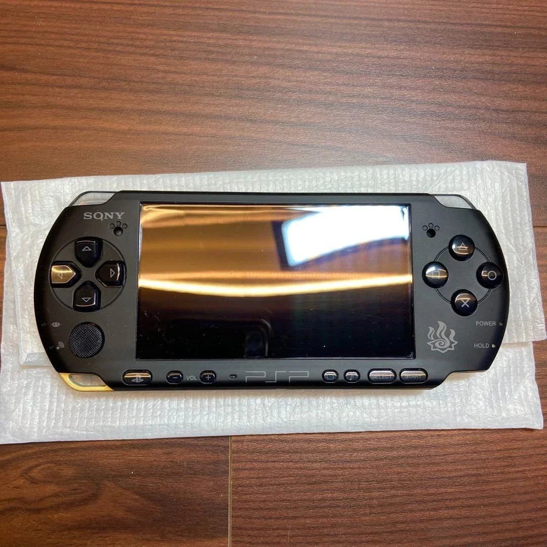 PSP console (3000 model) with Monster Hunter Portable 3rd game (4189) From Japan